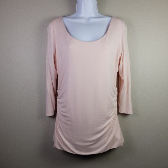 Tops - Pink Round Neck 3/4 Sleeve Top Size Medium